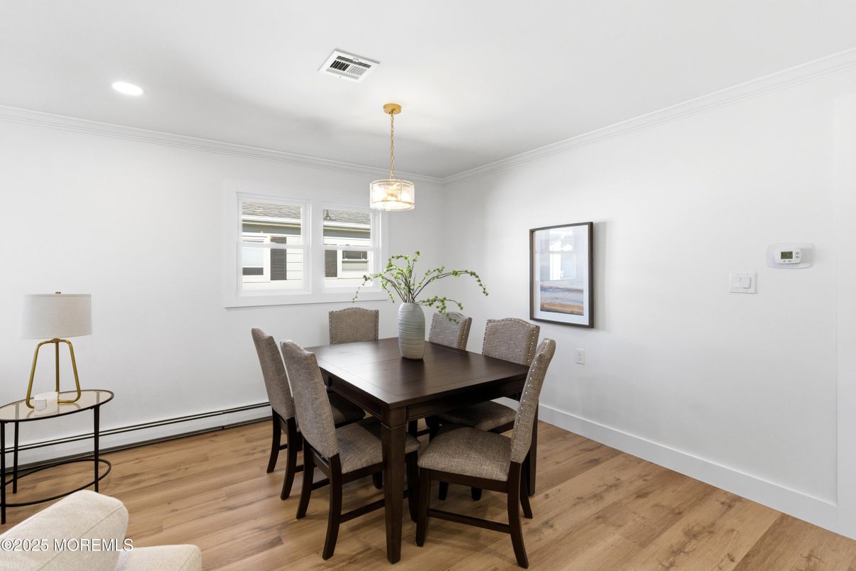 Dining room, Interior, Pendant Lights, Recessed Lighting, Wood Texture Flooring