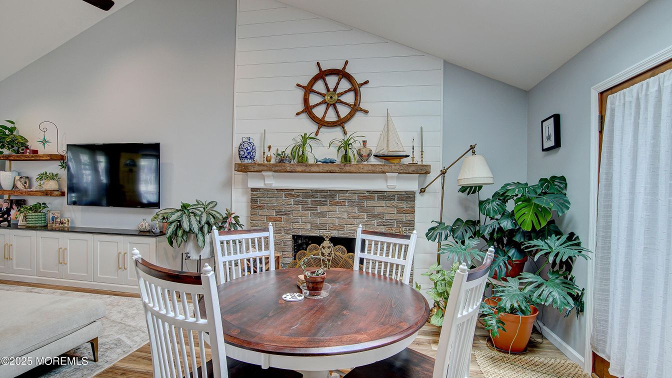 Dining room, Fireplace, Interior, Wood Texture Flooring