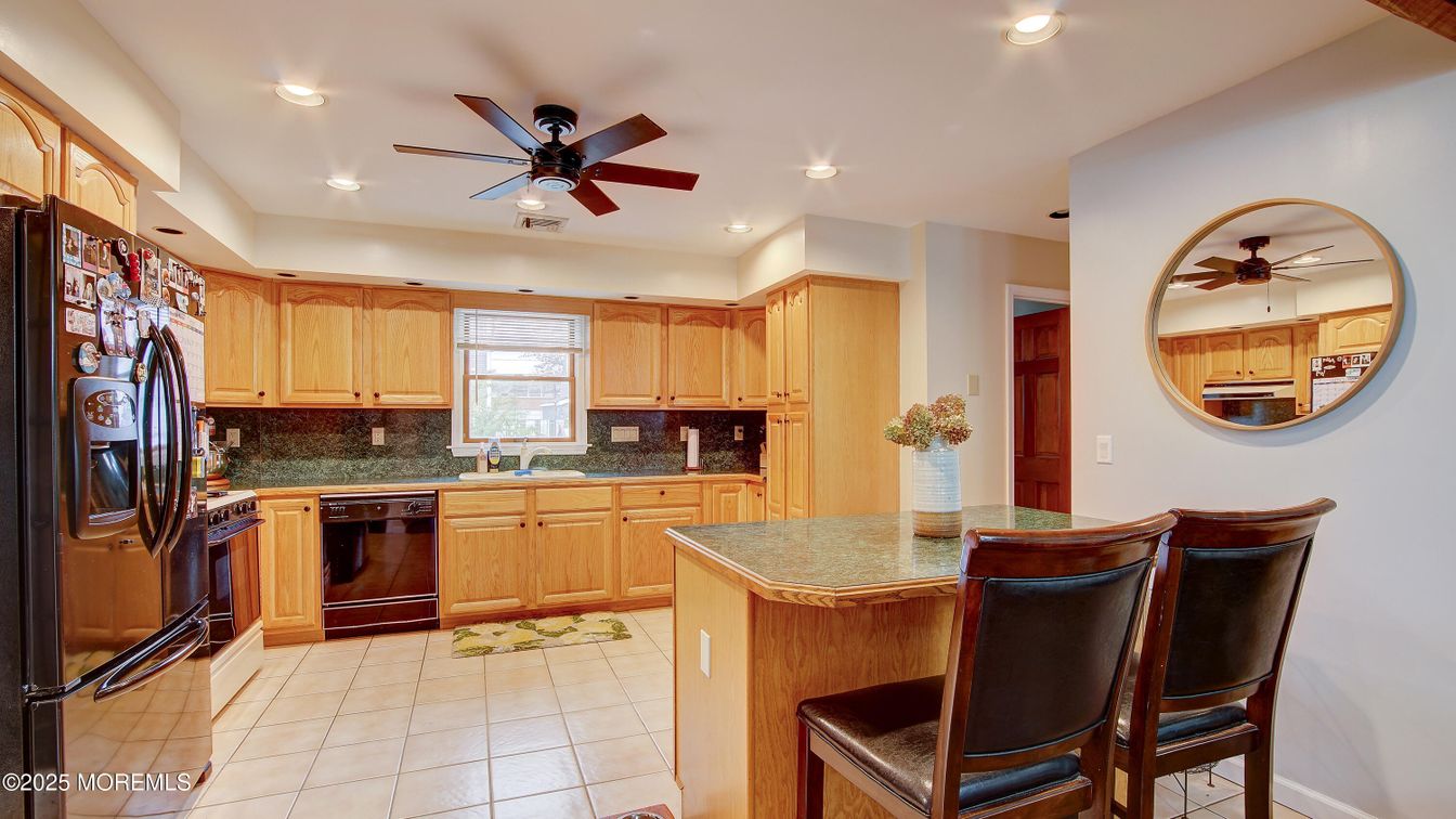 Interior, Kitchen, Recessed Lighting