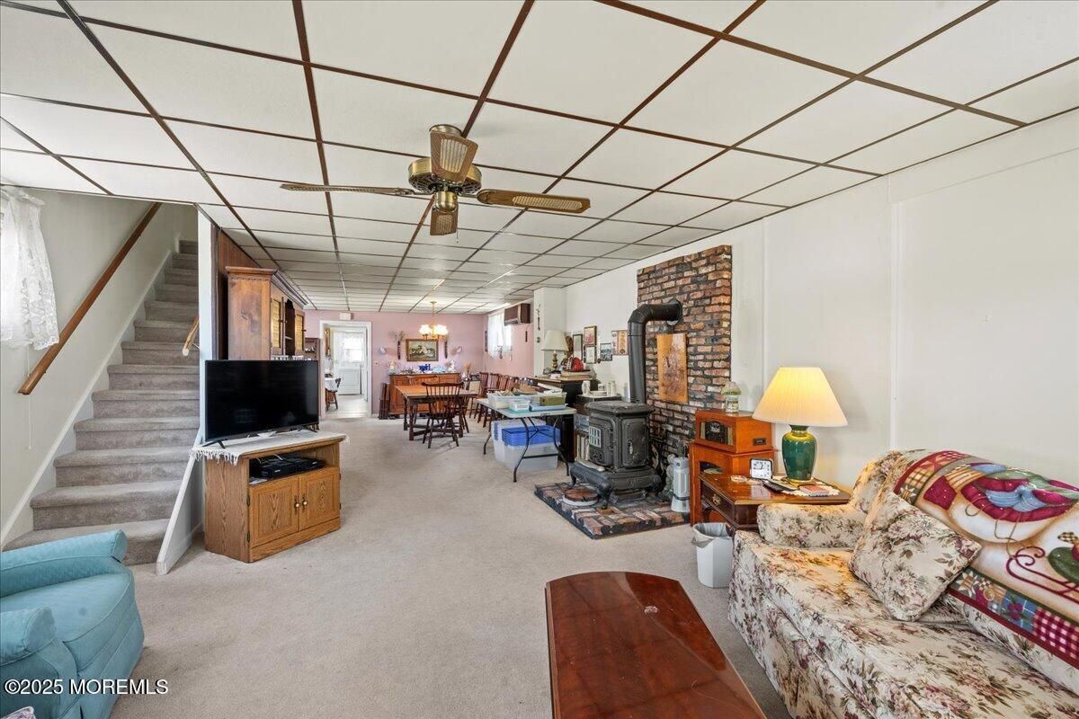 Dining room, Interior, Living room, Pendant Lights, Stone Walls