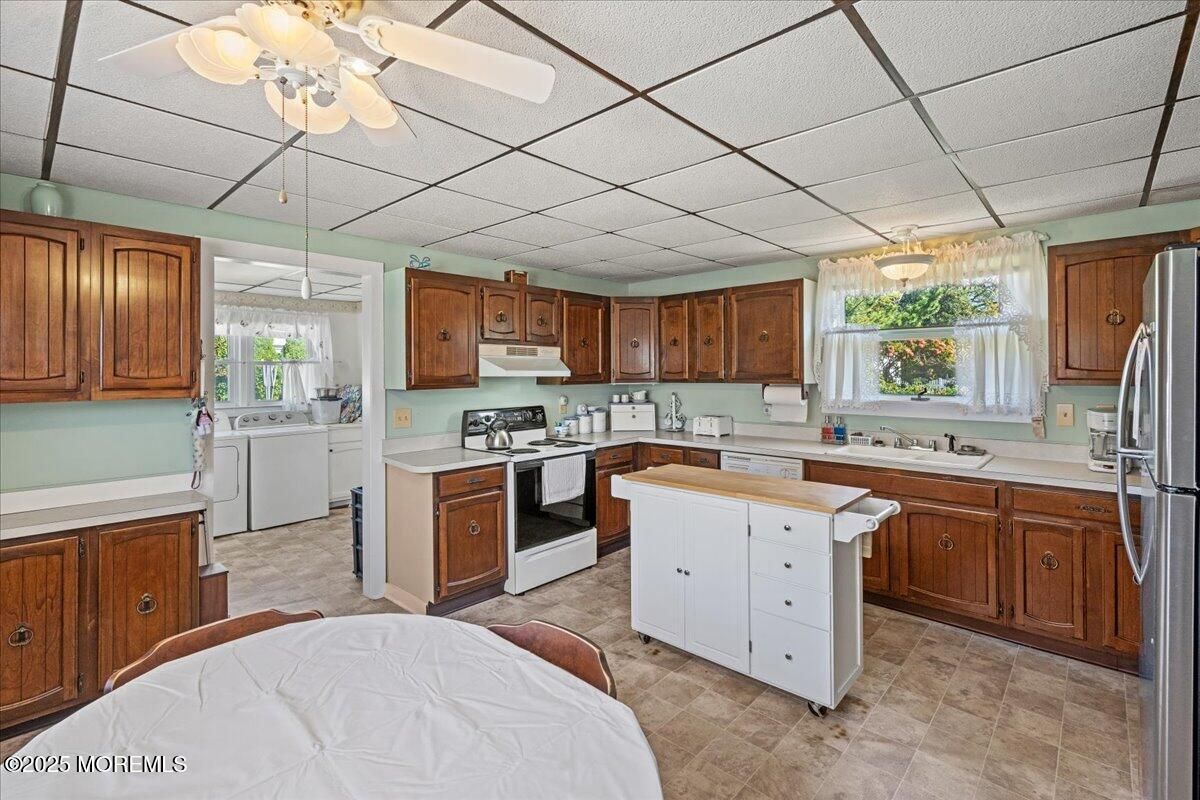 Interior, Kitchen, Washer