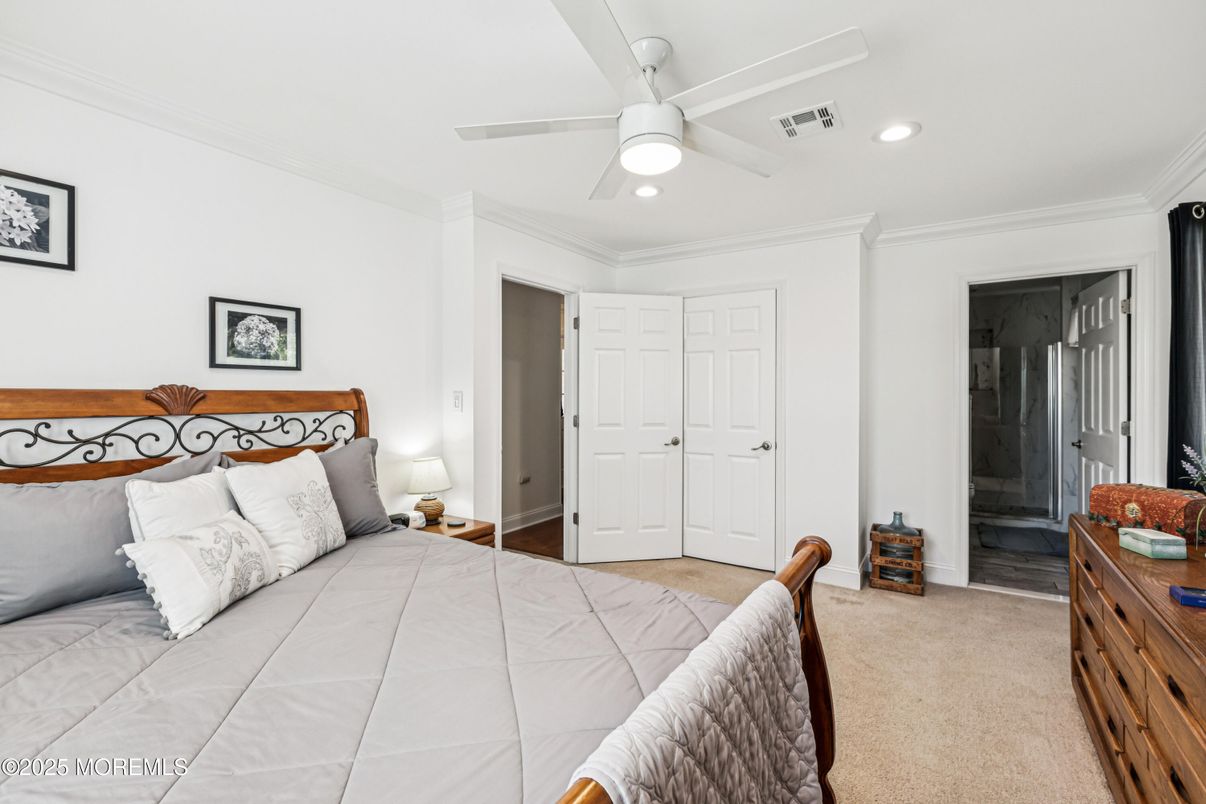 Bedroom, Interior, Recessed Lighting