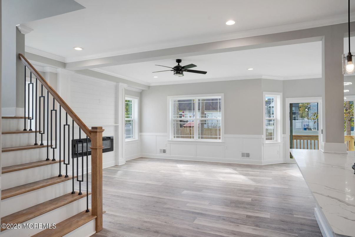 Interior, Pendant Lights, Recessed Lighting, Wood Texture Flooring