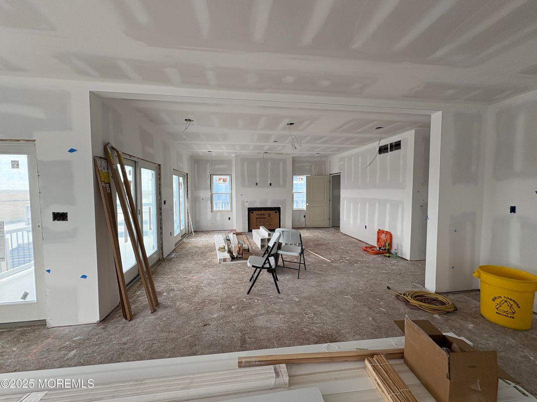 Empty room, Fireplace, Interior