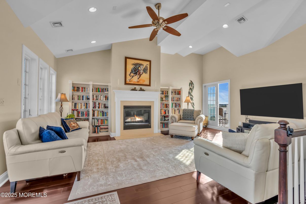 Fireplace, Interior, Living room, Recessed Lighting, Wood Texture Flooring