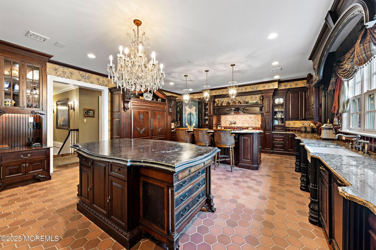Chandelier, Interior, Kitchen, Pendant Lights, Recessed Lighting