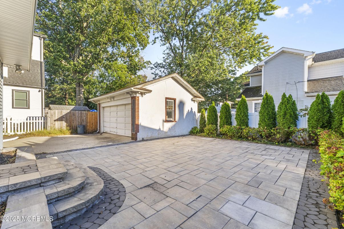 Backyard, Detached Garage, Exterior