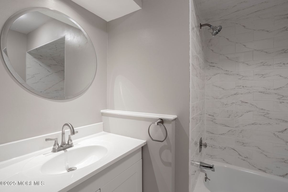 Bathroom, Interior, Marble Walls