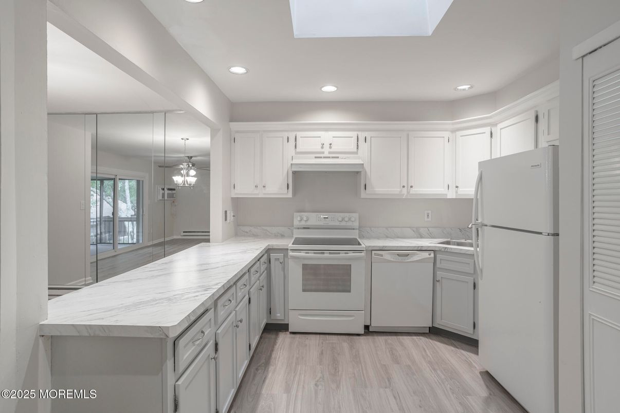 Interior, Kitchen, Recessed Lighting, Wood Texture Flooring