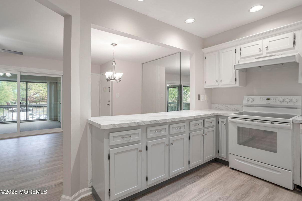 Chandelier, Interior, Kitchen, Pendant Lights, Recessed Lighting, Wood Texture Flooring