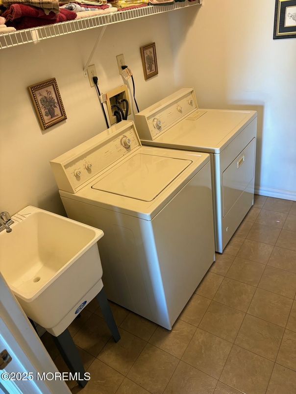 Interior, Washer