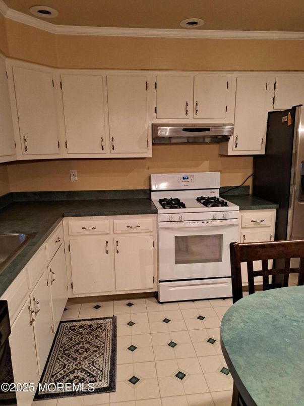 Interior, Kitchen