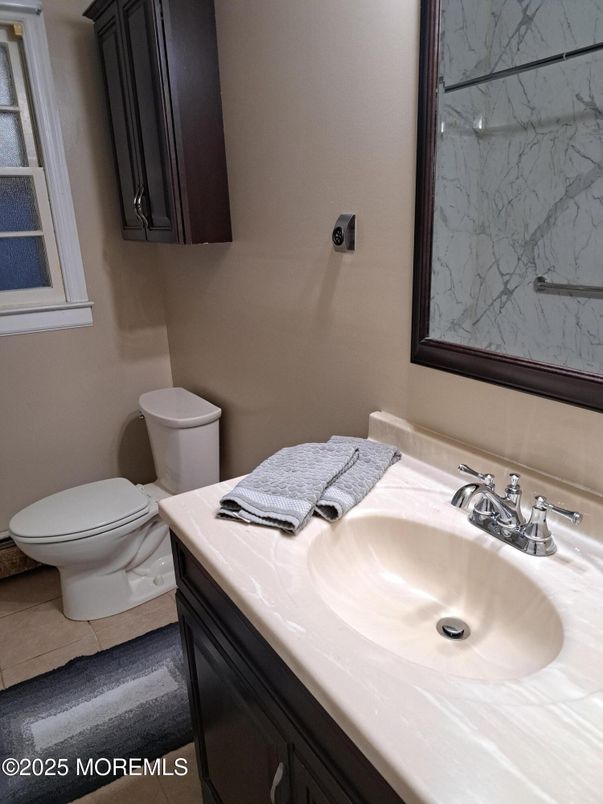 Bathroom, Interior, Marble Walls