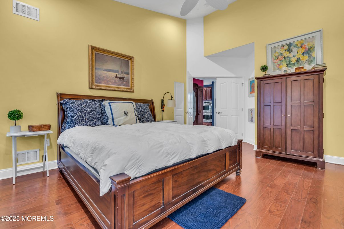 Bedroom, Interior, Wood Texture Flooring