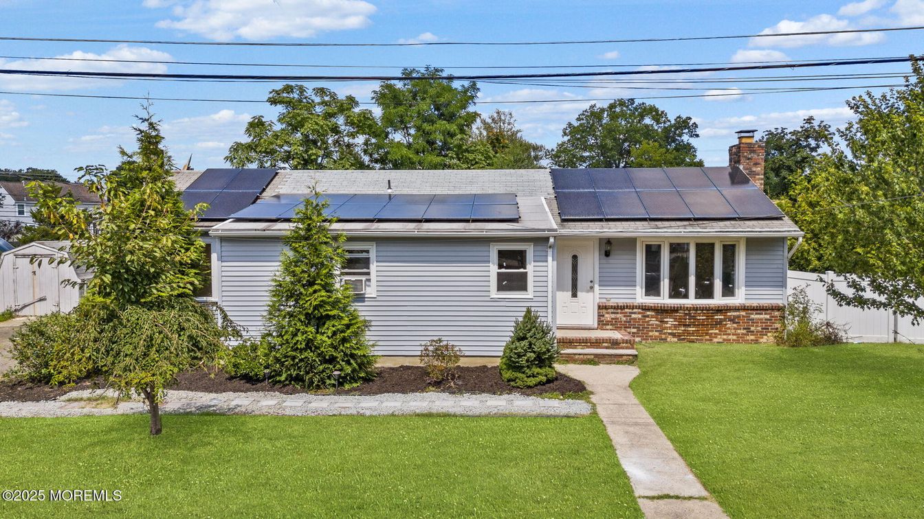 Exterior, Solar Panels