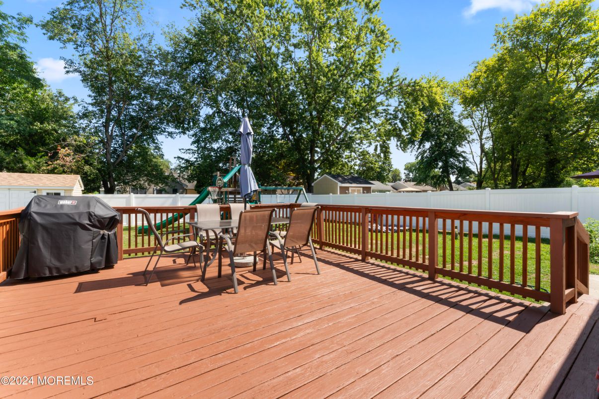 Exterior, Playground