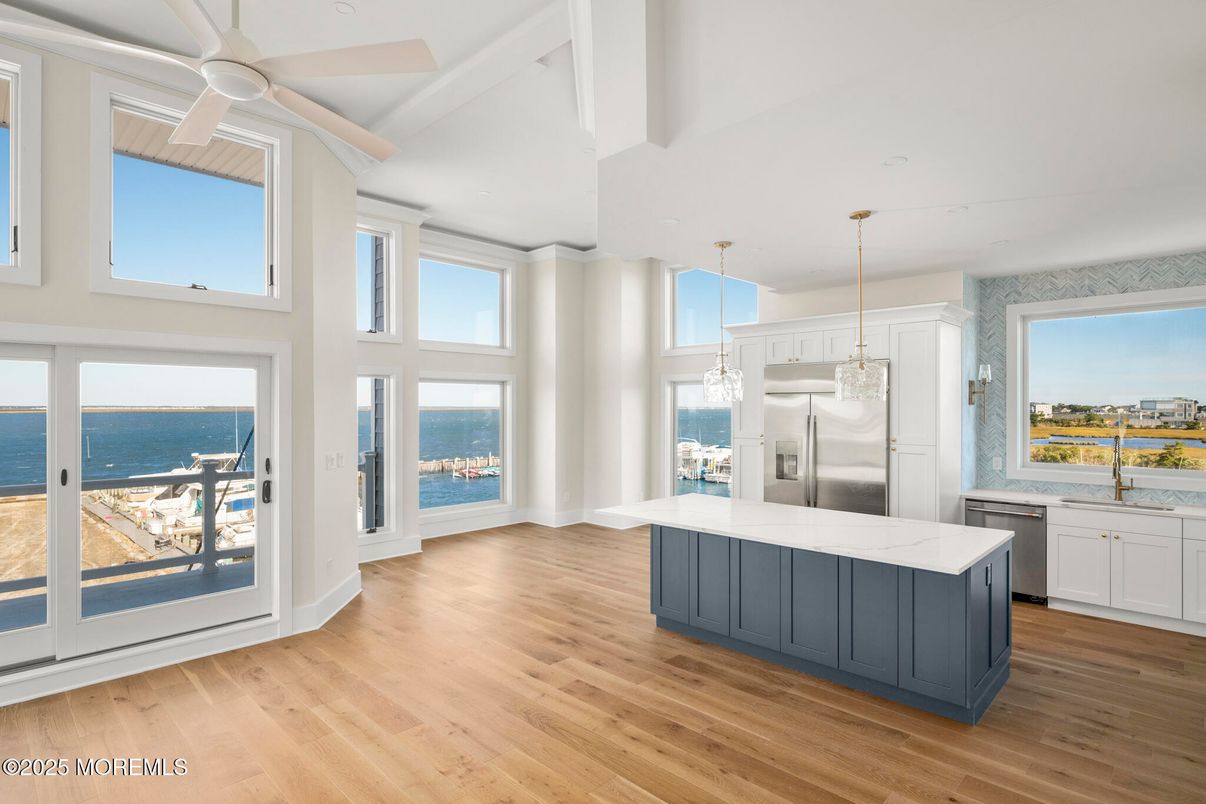 Interior, Kitchen, Pendant Lights, Water, Wood Texture Flooring