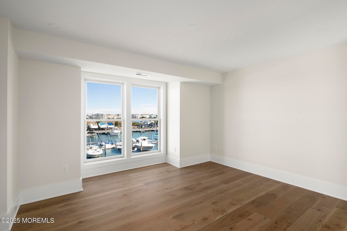 Empty room, Interior, Water, Wood Texture Flooring