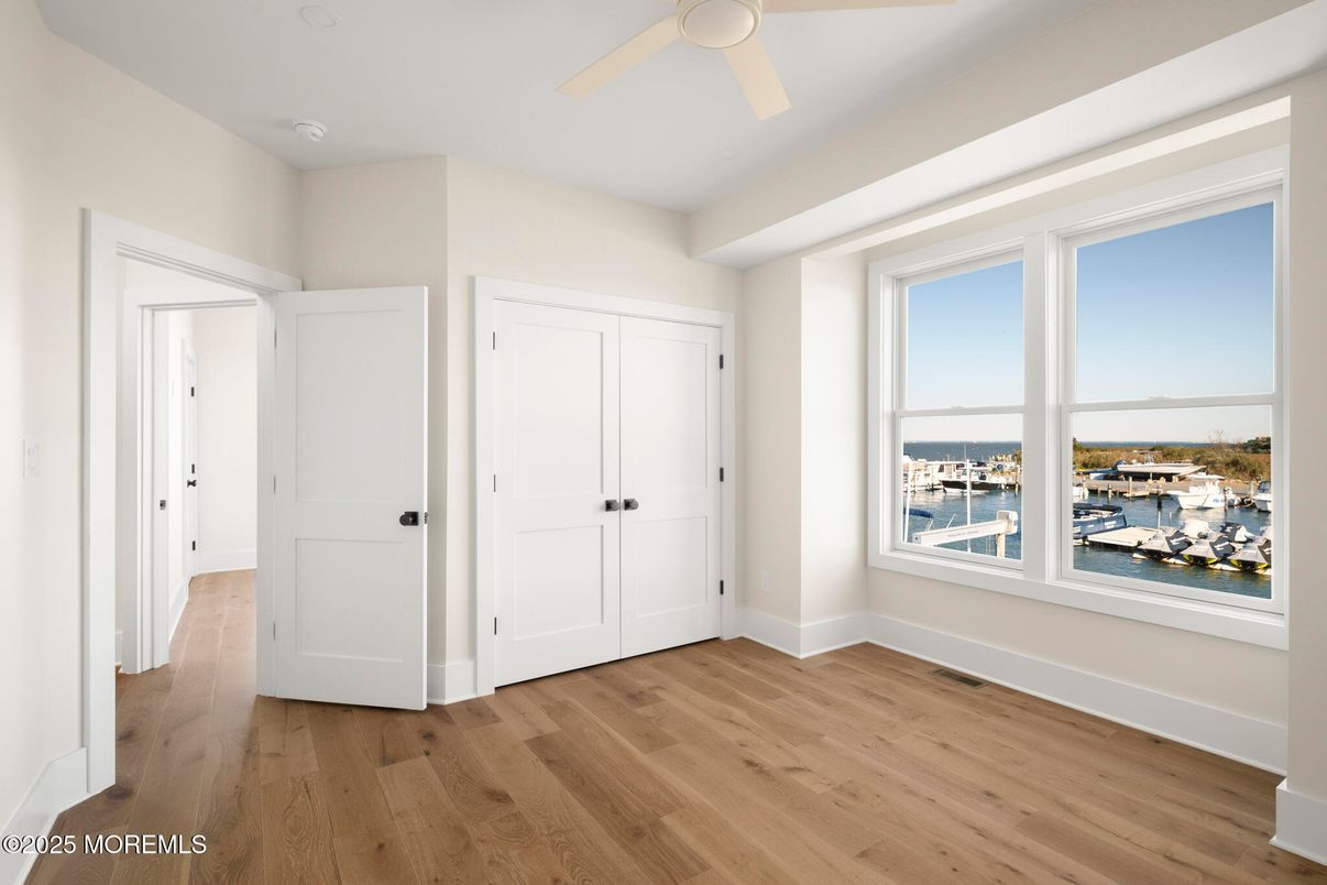 Empty room, Interior, Water, Wood Texture Flooring