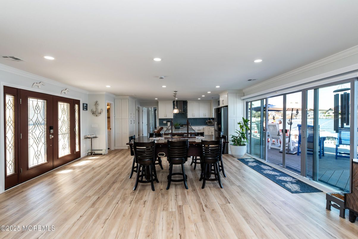 Interior, Kitchen, Pendant Lights, Recessed Lighting, Wood Texture Flooring