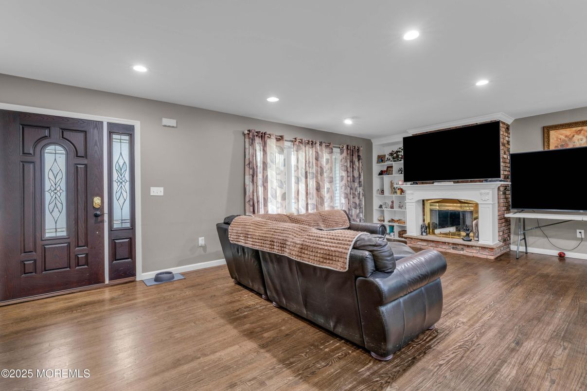 Fireplace, Interior, Recessed Lighting, Wood Texture Flooring