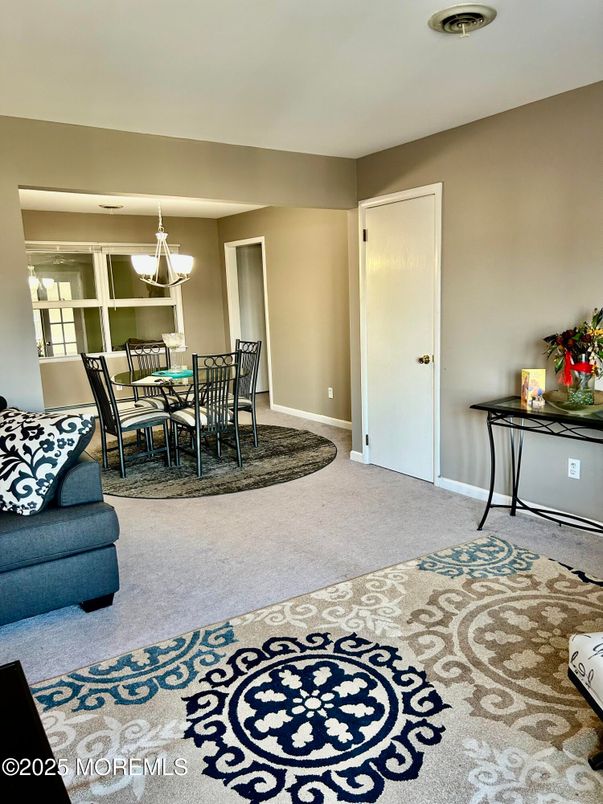 Chandelier, Dining room, Interior