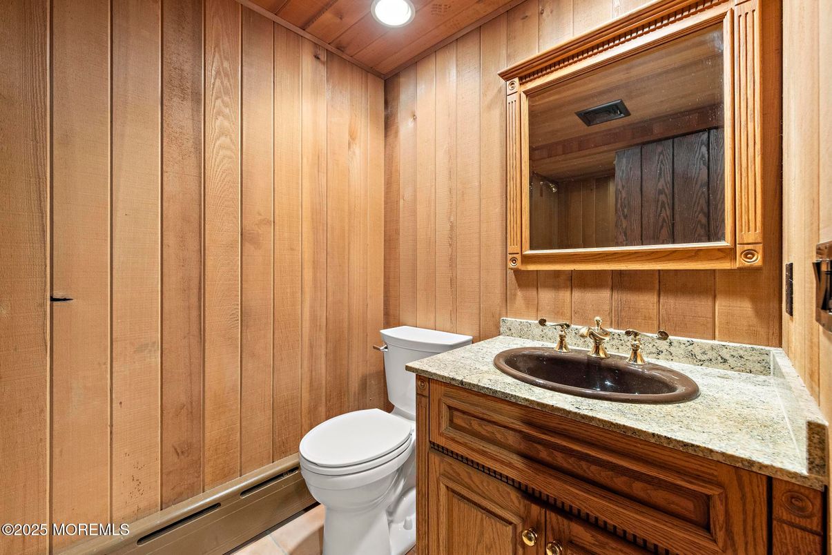 Bathroom, Interior, Recessed Lighting, Wooden Ceilings, Wooden Walls