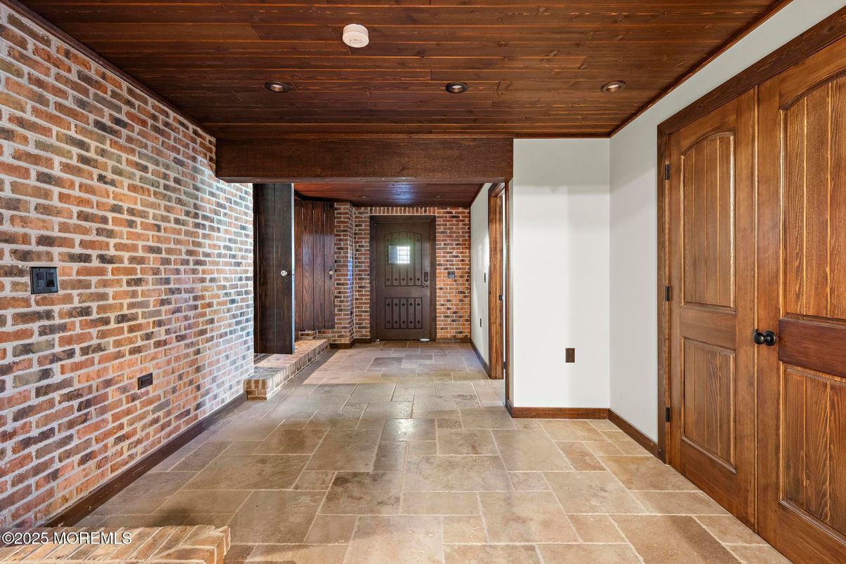 Empty room, Interior, Recessed Lighting, Stone Walls, Wooden Ceilings