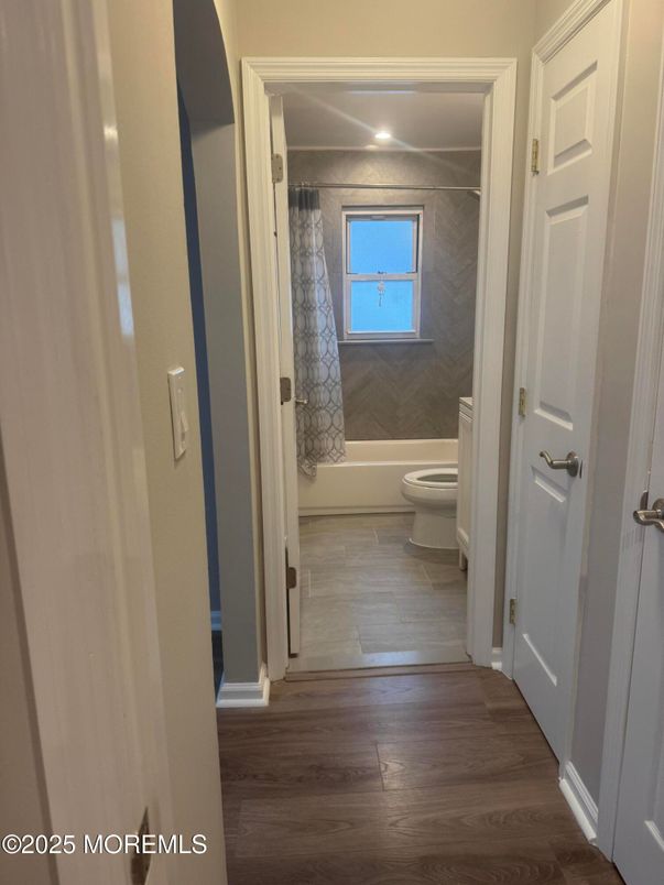 Bathroom, Interior, Wood Texture Flooring