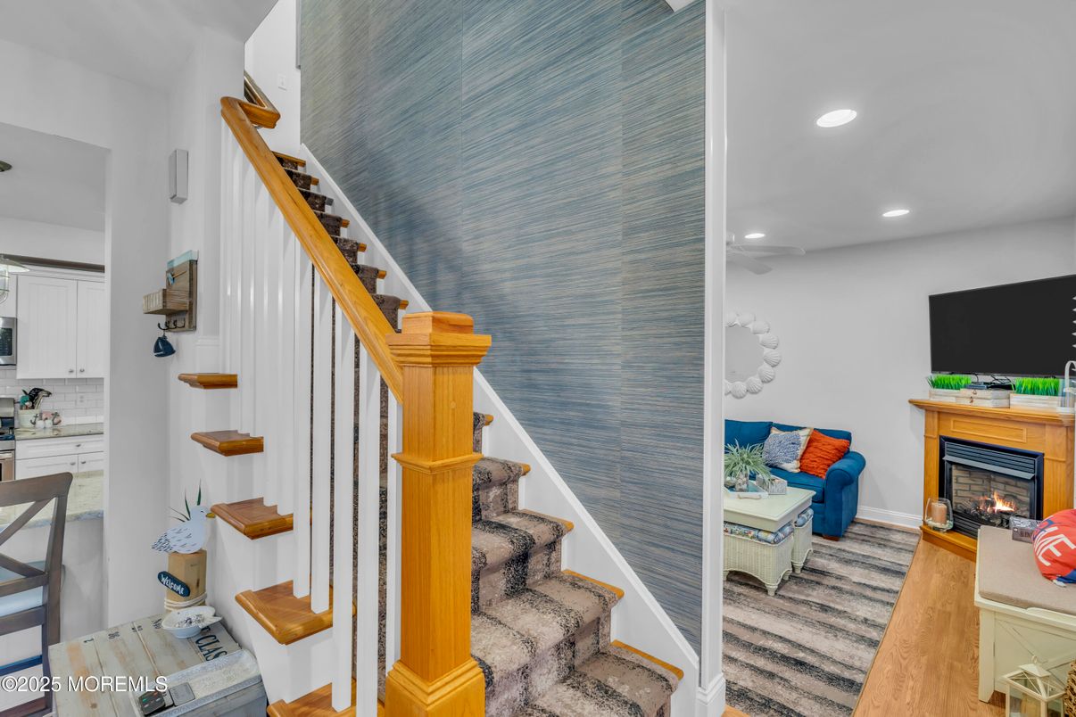 Fireplace, Interior, Recessed Lighting