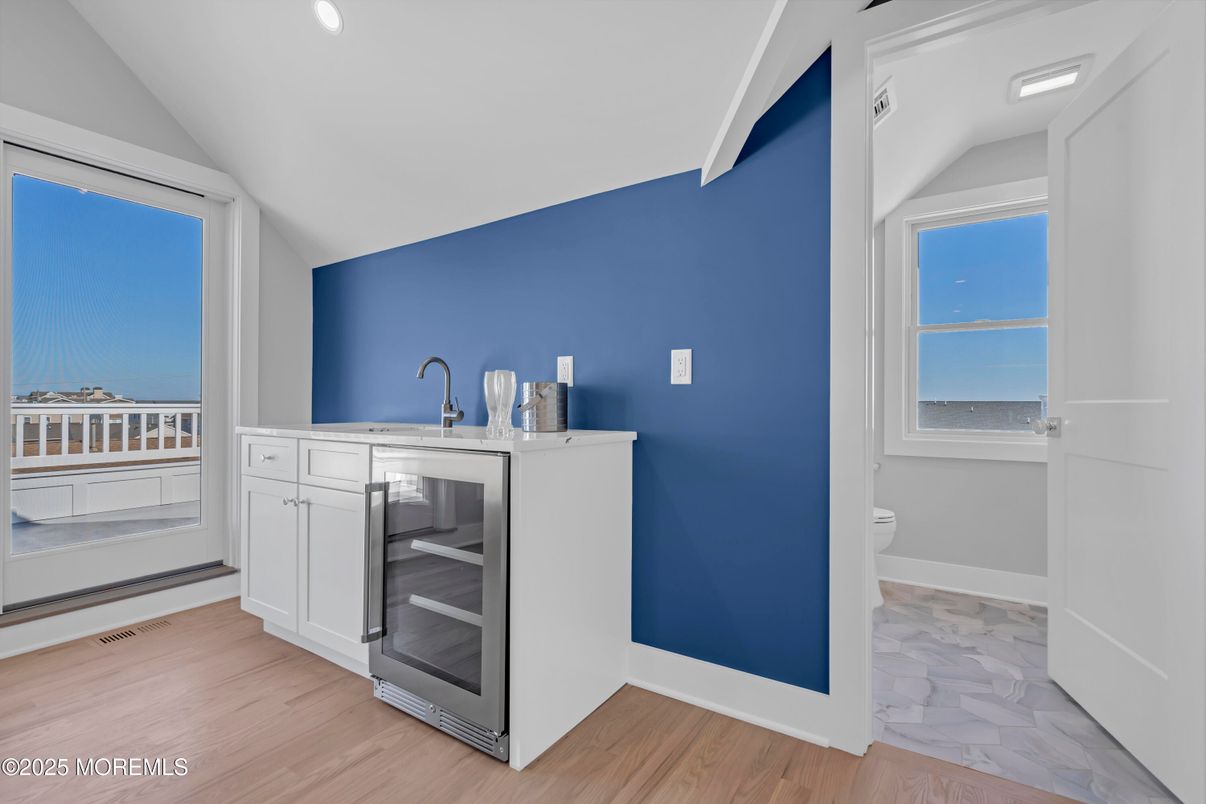 Bathroom, Interior, Recessed Lighting, Wood Texture Flooring
