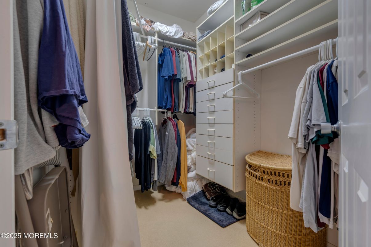 Interior, Walk-in Closets