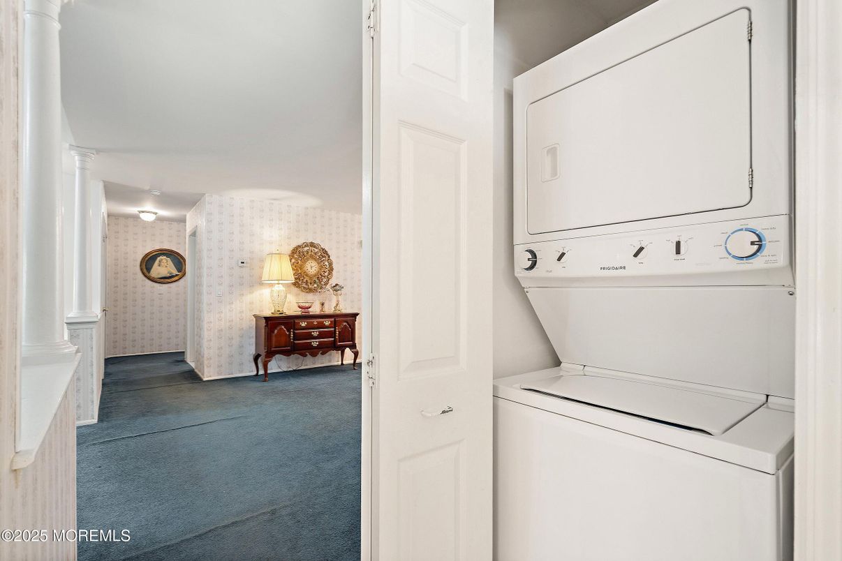 Interior, Utility Closets, Washer