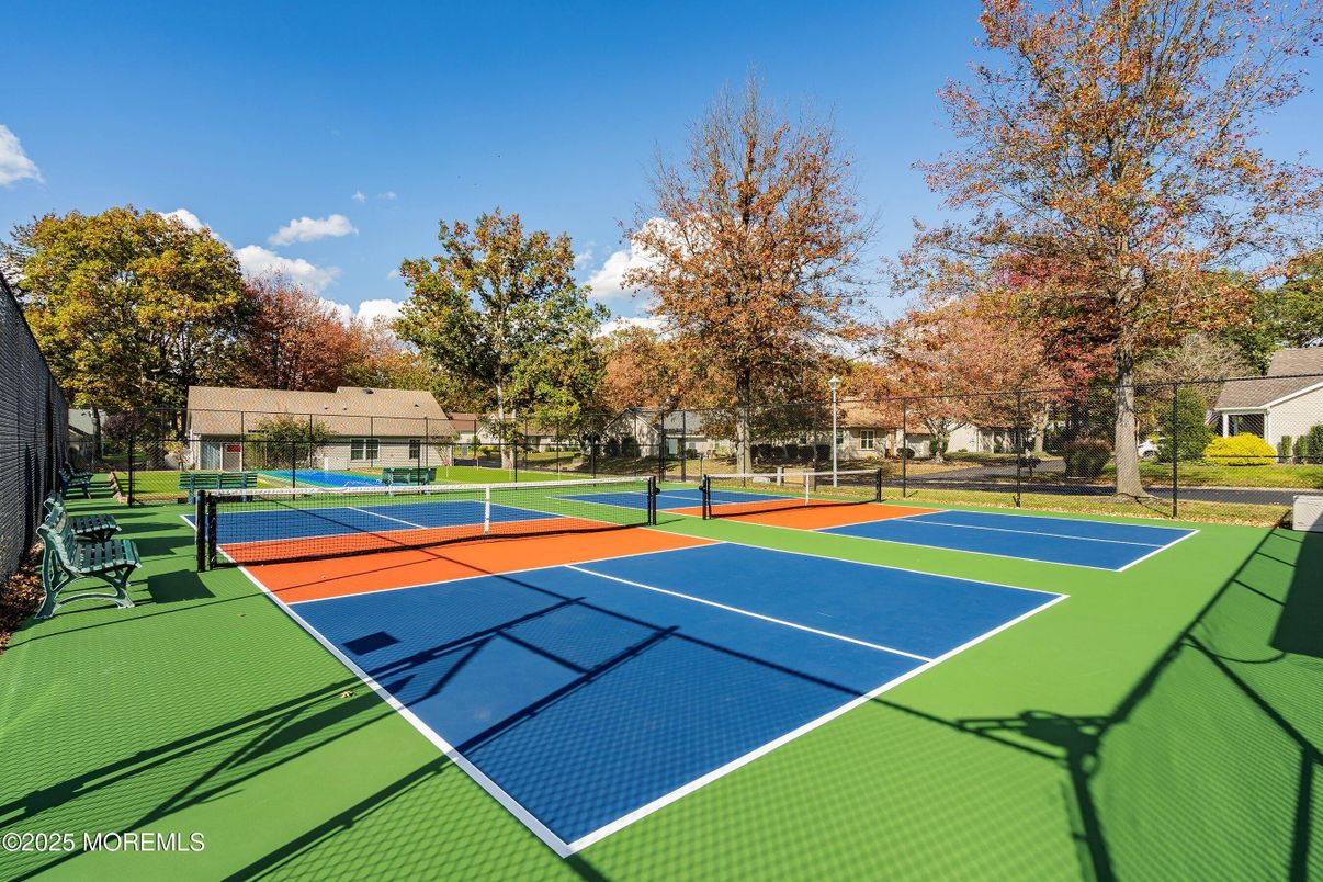 Exterior, Tennis Courts