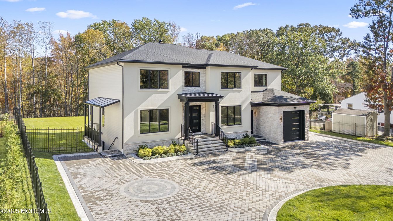 Attached, Backyard, Exterior, Facade, French Provincial