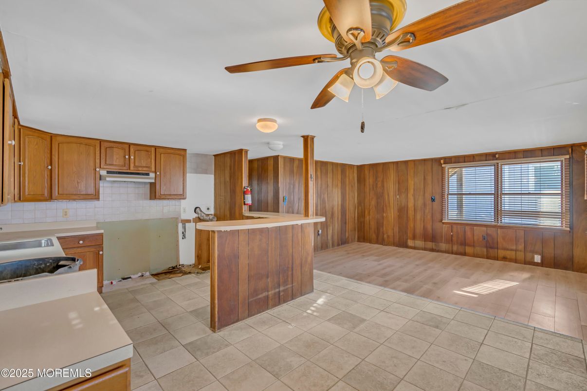 Interior, Kitchen, Wooden Walls