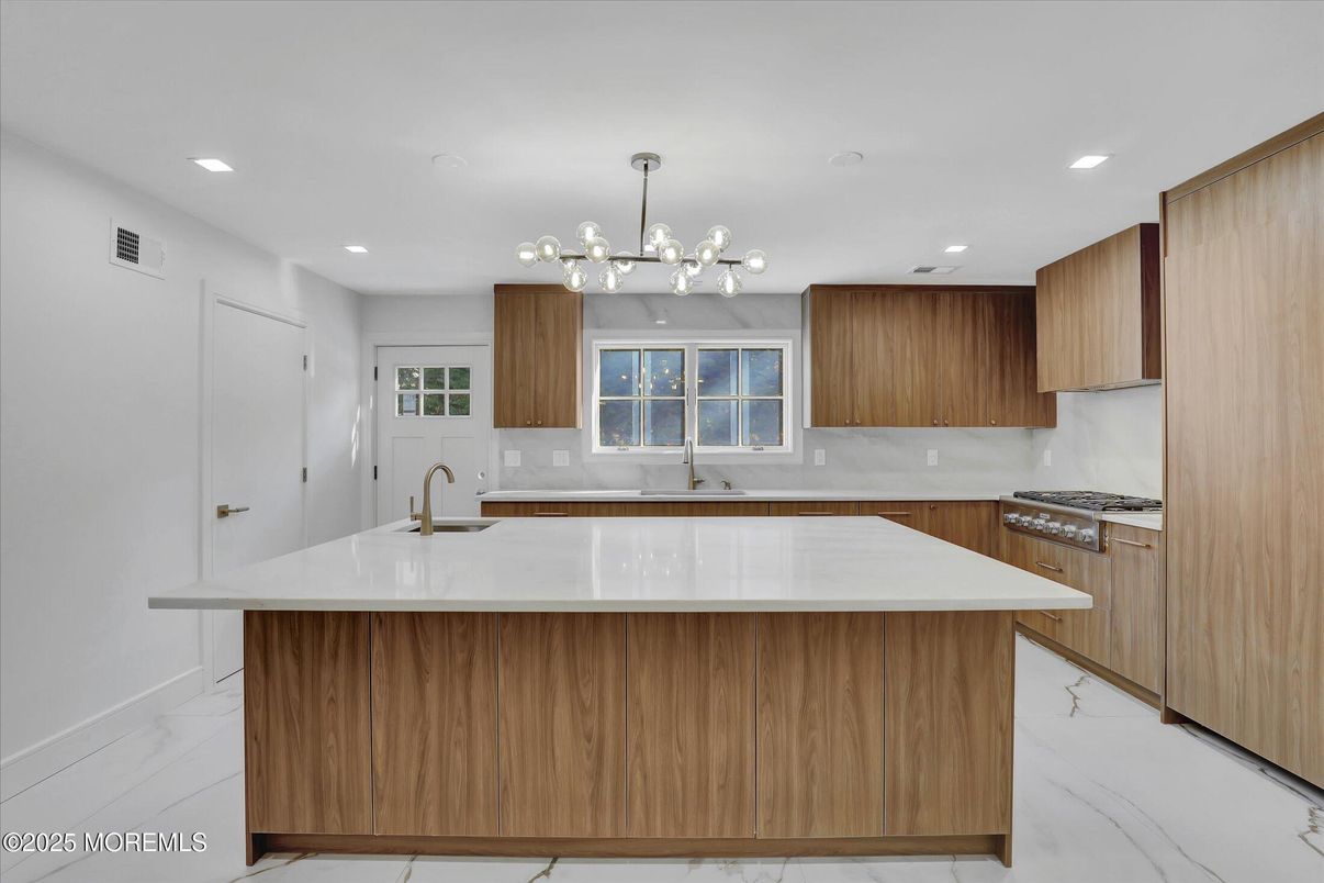 Interior, Kitchen, Marble, Pendant Lights, Recessed Lighting