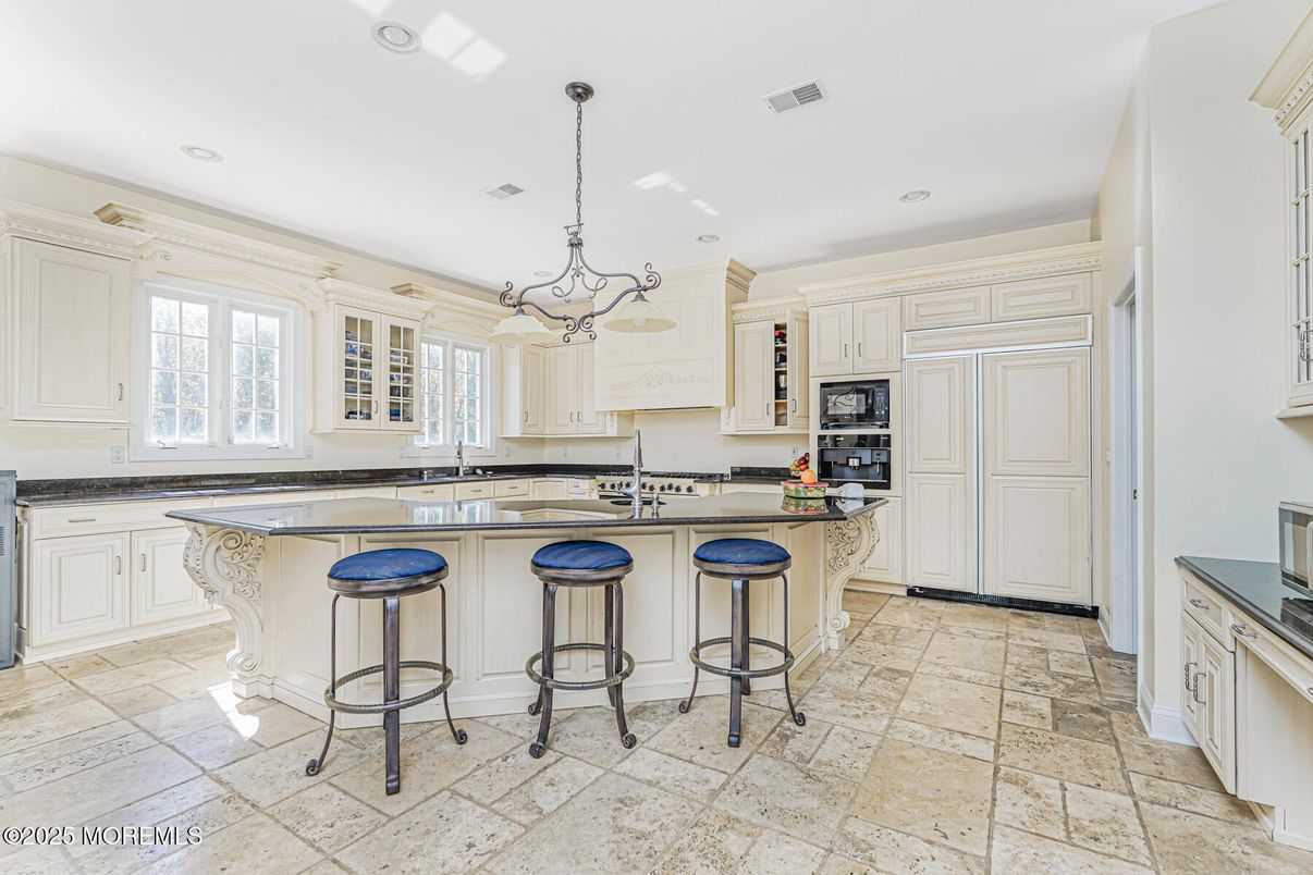 Interior, Kitchen, Pendant Lights, Recessed Lighting