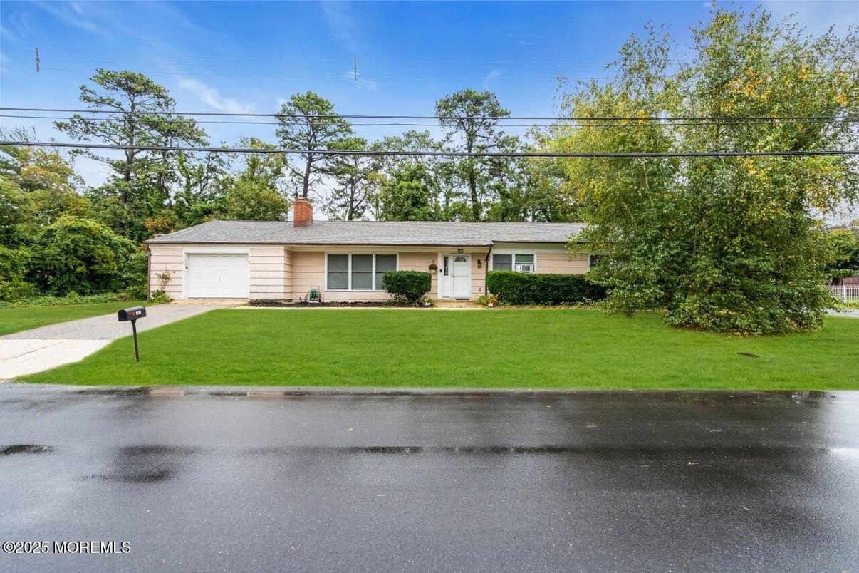 Attached, Backyard, Exterior, Facade, Ranch