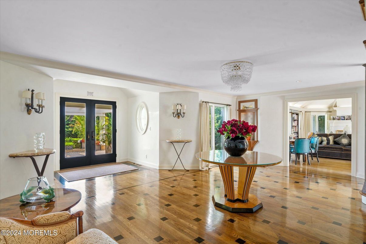 Chandelier, Dining room, Interior, Wood Texture Flooring