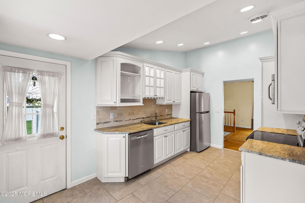Interior, Kitchen, Recessed Lighting