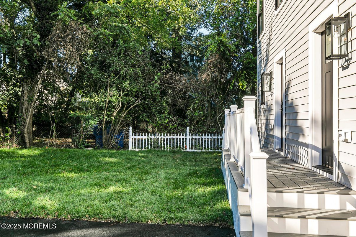 DE Listing image placeholder