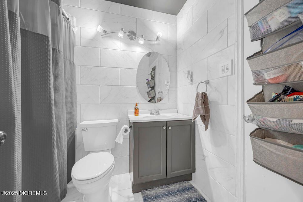 Bathroom, Interior, Marble Walls