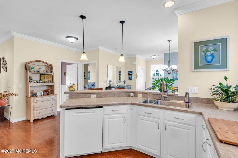 Chandelier, Interior, Kitchen, Pendant Lights, Recessed Lighting, Wood Texture Flooring