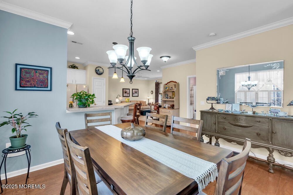 Chandelier, Dining room, Interior, Pendant Lights, Recessed Lighting, Wood Texture Flooring