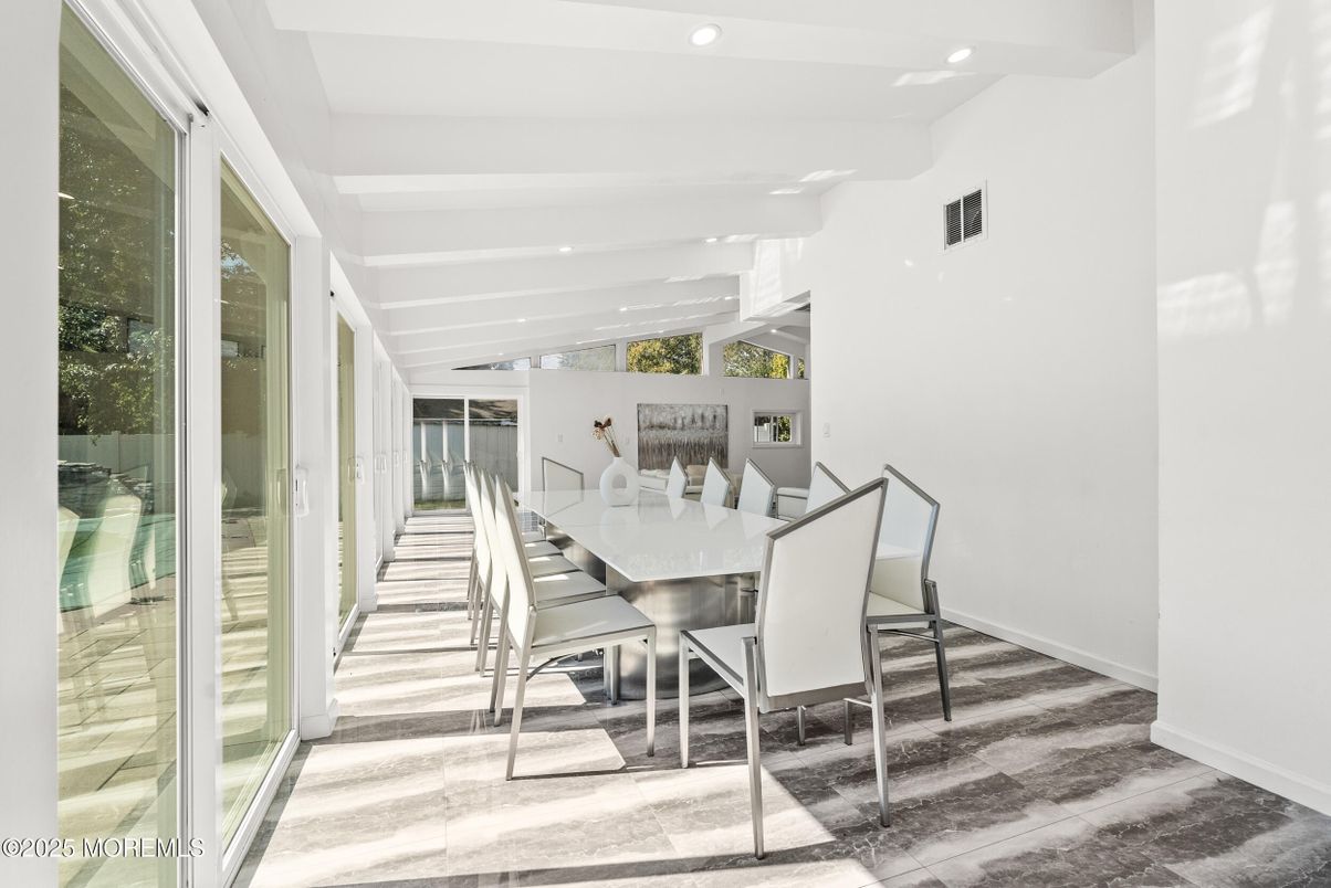 Dining room, Interior, Recessed Lighting, Wood Texture Flooring
