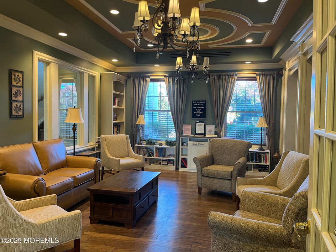 Chandelier, Interior, Living room, Recessed Lighting, Wood Texture Flooring