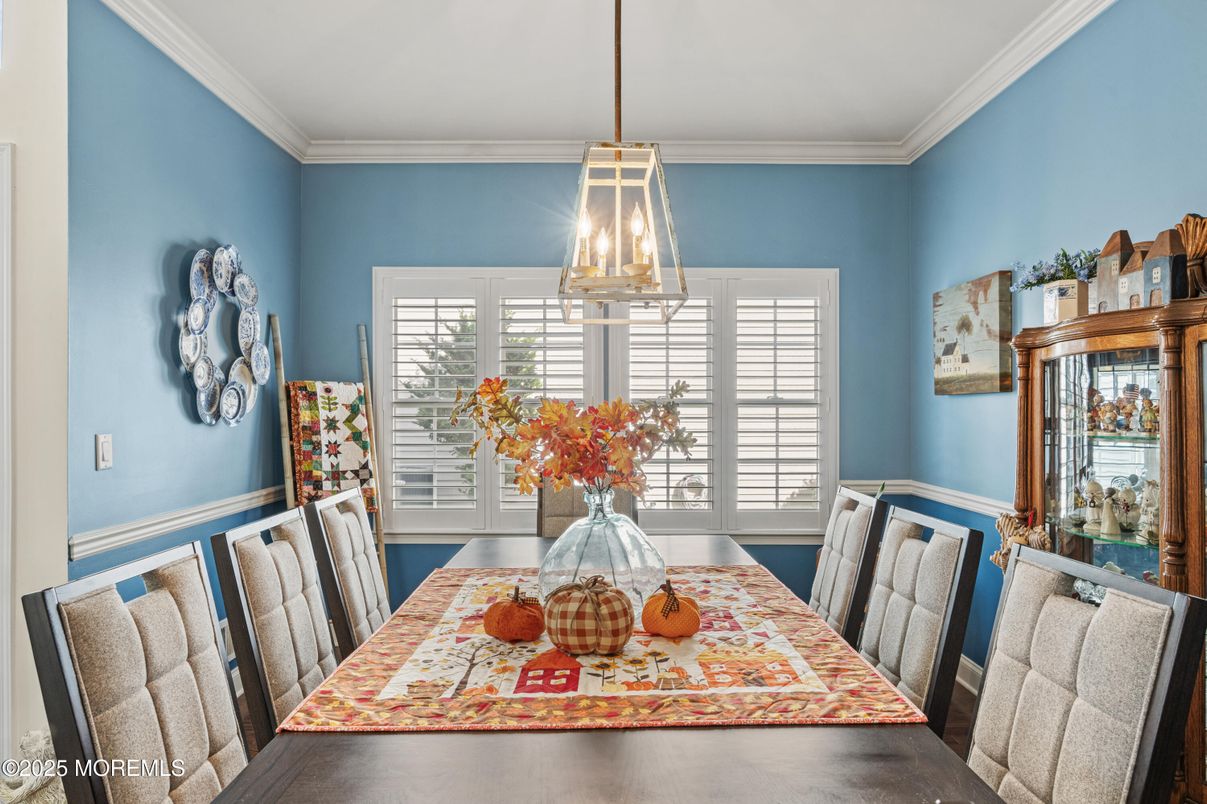 Dining room, Interior, Pendant Lights
