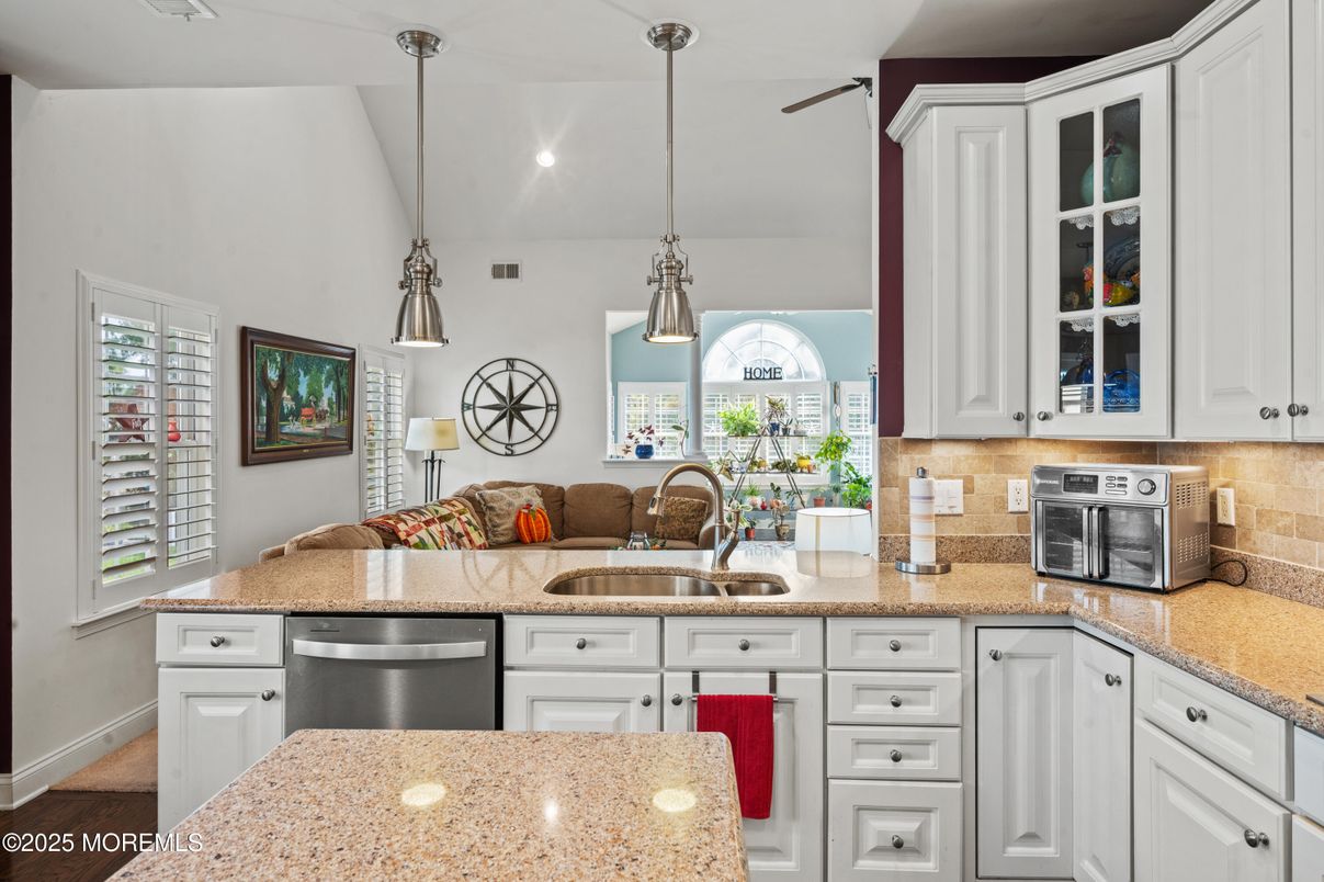 Interior, Kitchen, Pendant Lights, Recessed Lighting