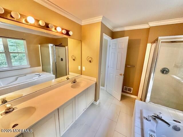 Bathroom, Dual Sink Vanities, Glass Shower, Interior